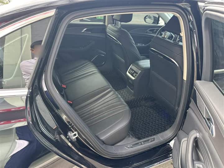 Фото 2 - Hongqi H5