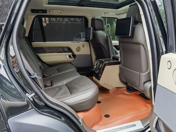 Фото 16 - Land Rover Range Rover