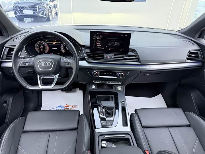 Фото 5 - Audi Q5L Sportback