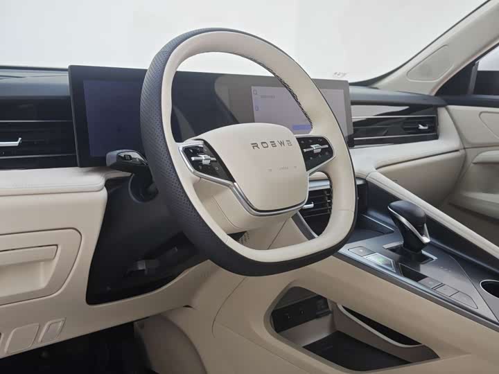 Фото 24 - Roewe D5X DMH