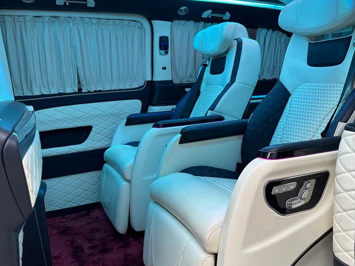 Фото 10 - Mercedes-Benz Vito