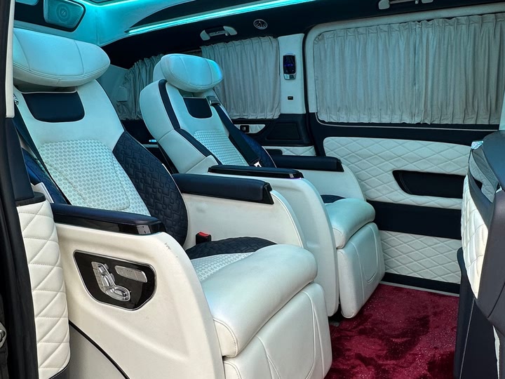 Фото 14 - Mercedes-Benz Vito