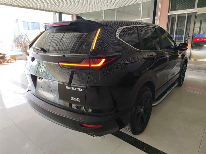 Фото 7 - Honda Breeze