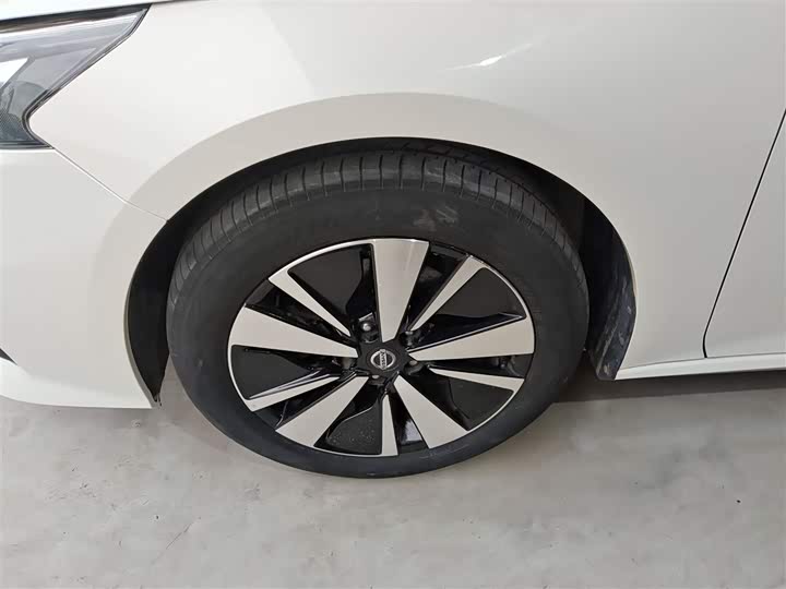 Фото 23 - Nissan Teana