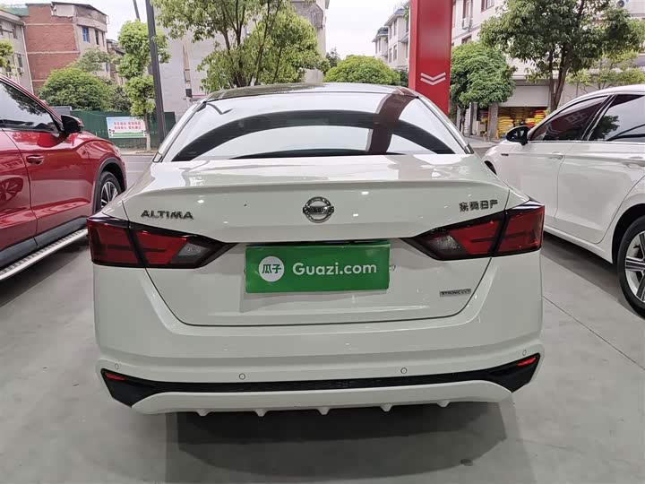 Фото 6 - Nissan Teana