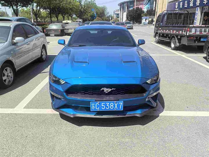 Фото 2 - Ford Mustang