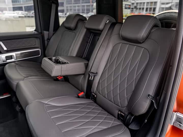 Фото 10 - Mercedes-Benz G-Class