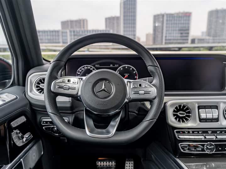 Фото 12 - Mercedes-Benz G-Class