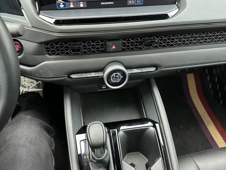 Фото 12 - Honda Accord