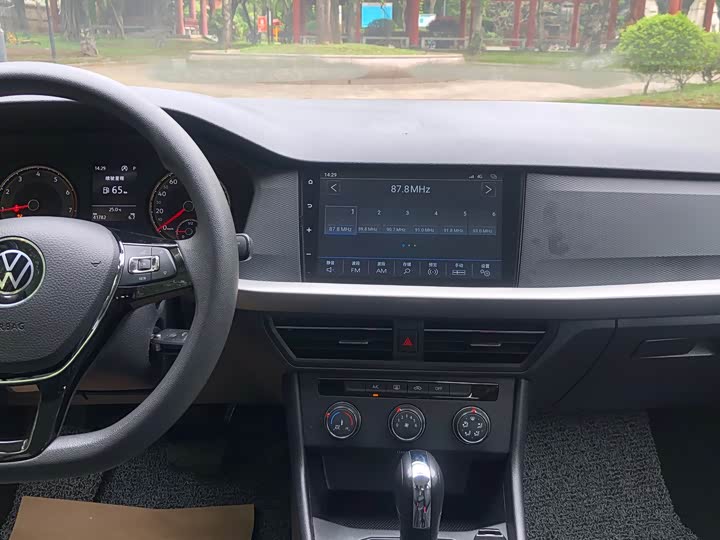 Фото 14 - Volkswagen Lavida