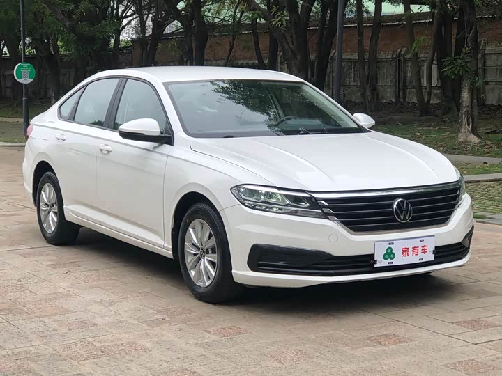 Фото 3 - Volkswagen Lavida