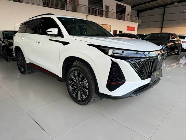 Фото 3 - Changan CS75 Plus