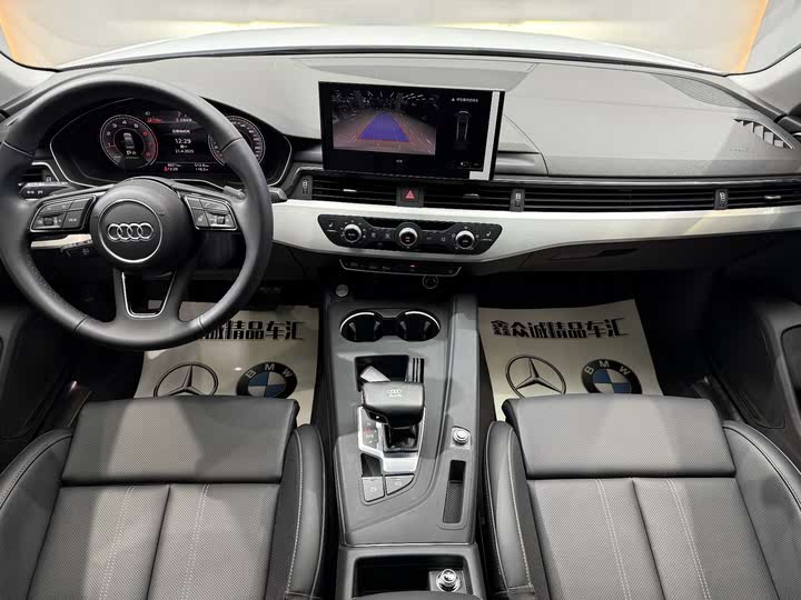 Фото 7 - Audi A4L