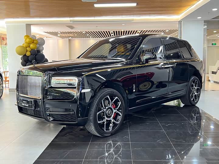Фото 1 - Rolls-Royce Cullinan