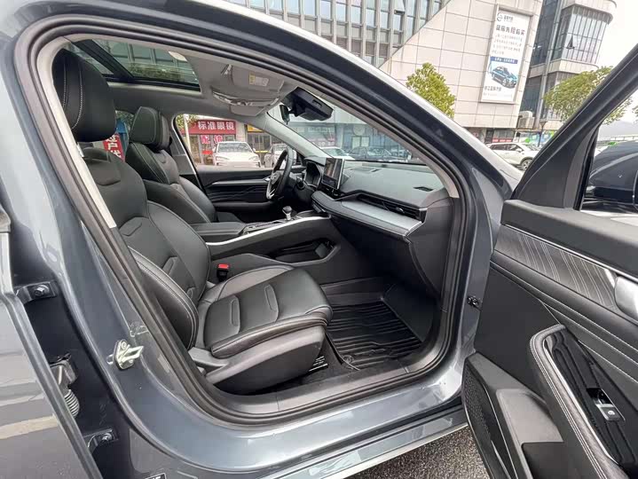 Фото 14 - Geely Preface