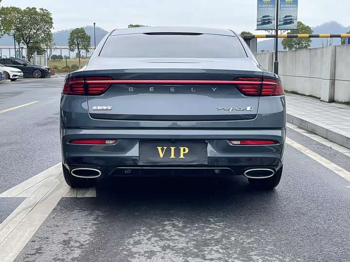 Фото 5 - Geely Preface