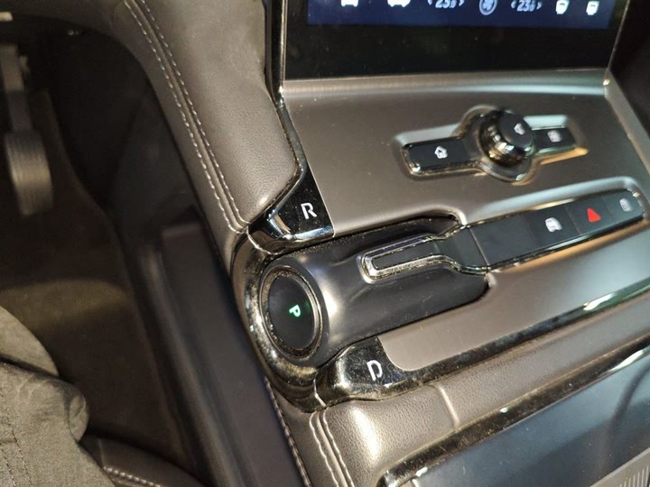 Фото 14 - Nio ES6