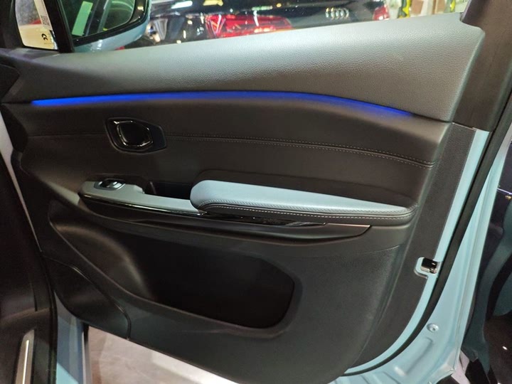 Фото 26 - Nio ES6