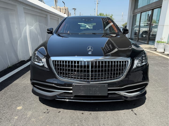 Фото 1 - Mercedes-Benz Maybach S-Class