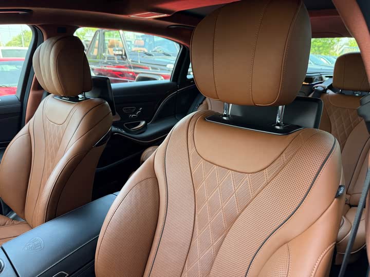 Фото 7 - Mercedes-Benz Maybach S-Class