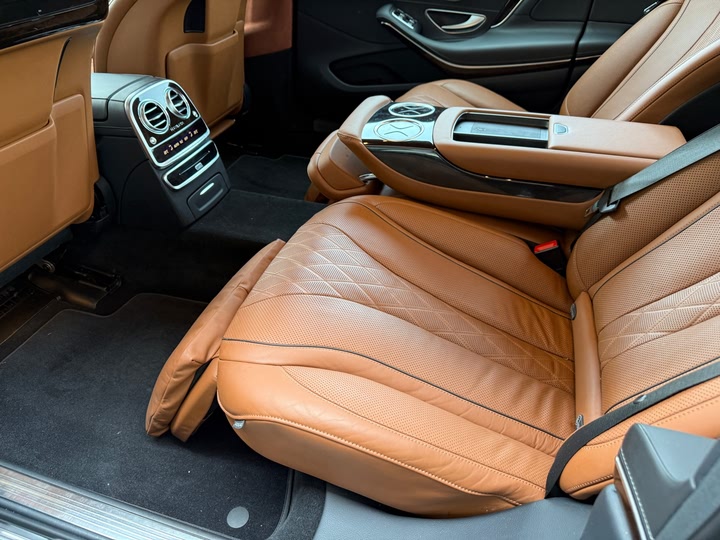 Фото 8 - Mercedes-Benz Maybach S-Class