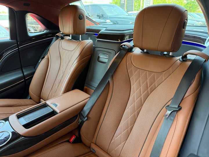 Фото 9 - Mercedes-Benz Maybach S-Class