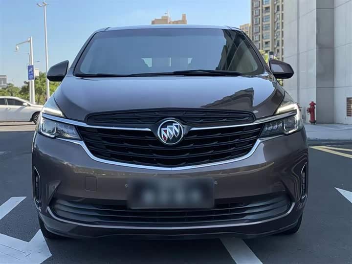 Фото 7 - Buick GL8 ES