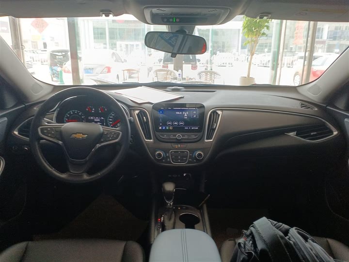 Фото 10 - Chevrolet Malibu XL