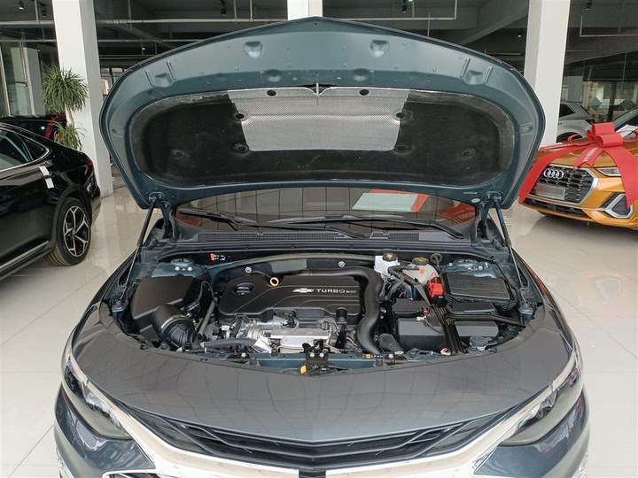 Фото 20 - Chevrolet Malibu XL