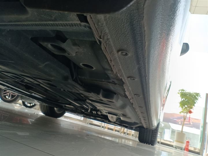 Фото 21 - Chevrolet Malibu XL