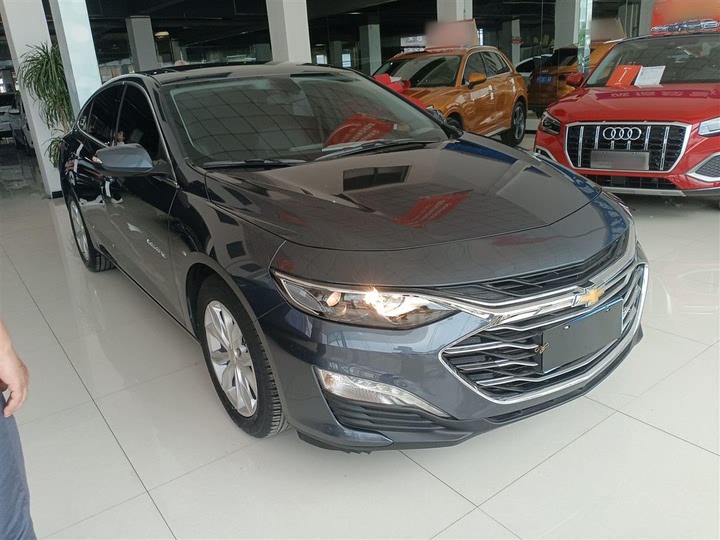 Фото 4 - Chevrolet Malibu XL