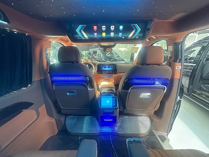 Фото 6 - Mercedes-Benz Vito