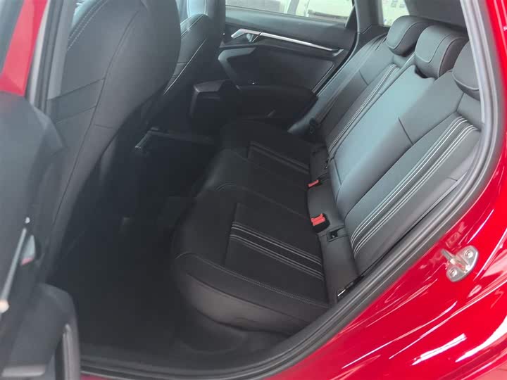 Фото 17 - Audi A3