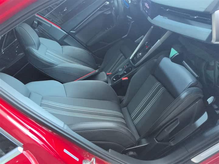 Фото 25 - Audi A3