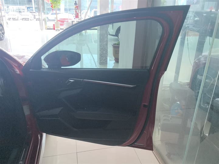 Фото 26 - Audi A3