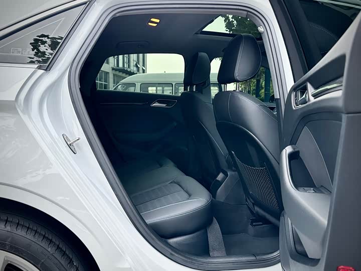 Фото 12 - Audi A3