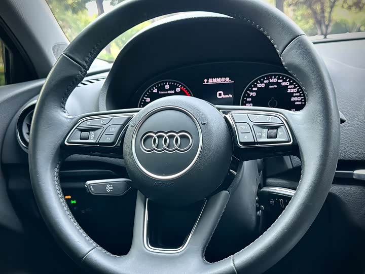 Фото 15 - Audi A3