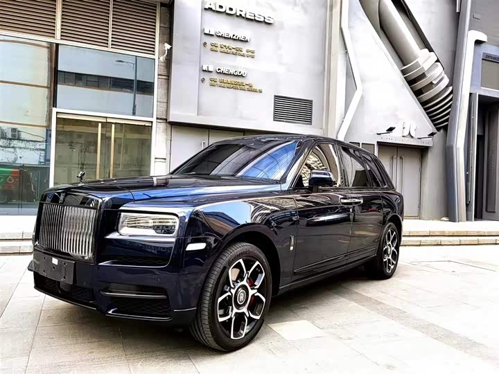Фото 2 - Rolls-Royce Cullinan