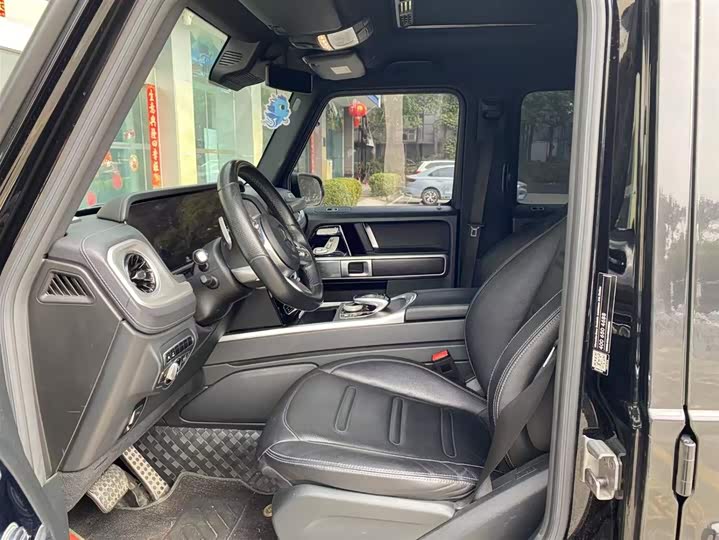 Фото 4 - Mercedes-Benz G-Class