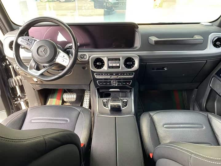 Фото 6 - Mercedes-Benz G-Class