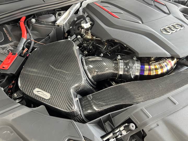 Фото 18 - Audi S4