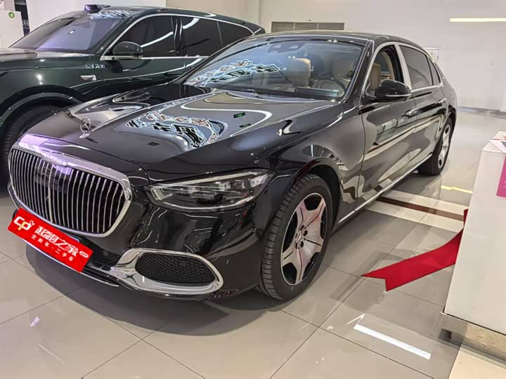 Фото 1 - Mercedes-Benz Maybach S-Class