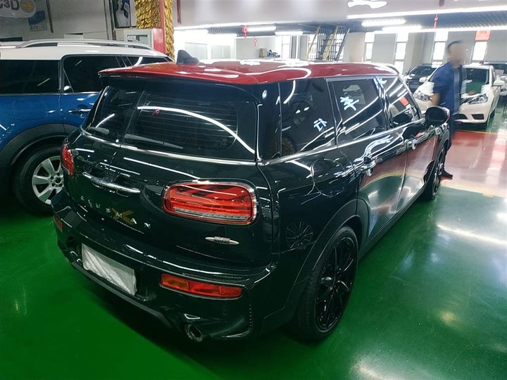Фото 7 - Mini Clubman JCW