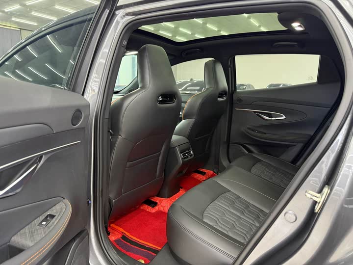 Фото 5 - Changan UNI-T