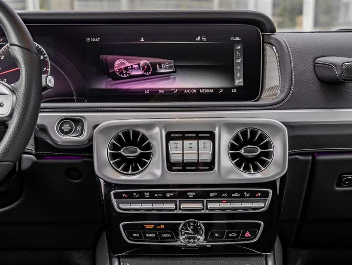 Фото 12 - Mercedes-Benz G-Class