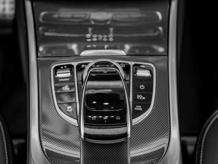 Фото 13 - Mercedes-Benz G-Class