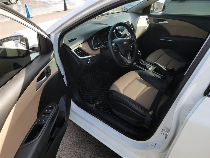 Фото 16 - Chevrolet Monza