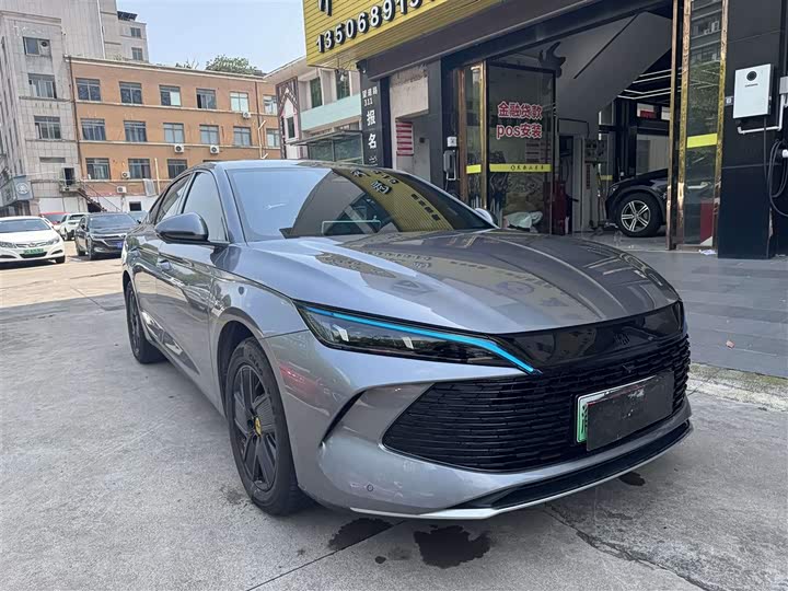 Фото 3 - BYD Qin L