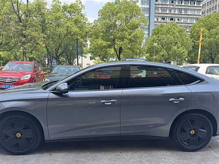 Фото 5 - BYD Qin L