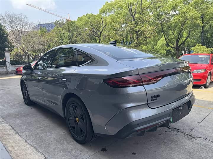 Фото 6 - BYD Qin L